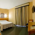 Zeus 3*