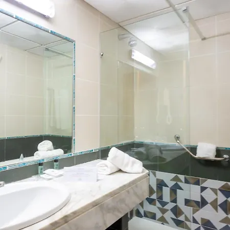 Hotel Zeus 3*